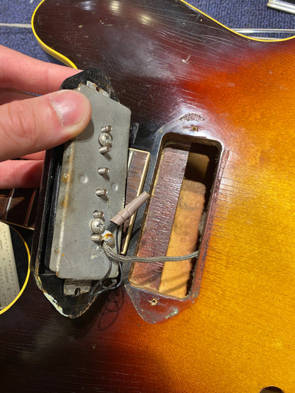 Gibson ES-330TD Sunburst 1961