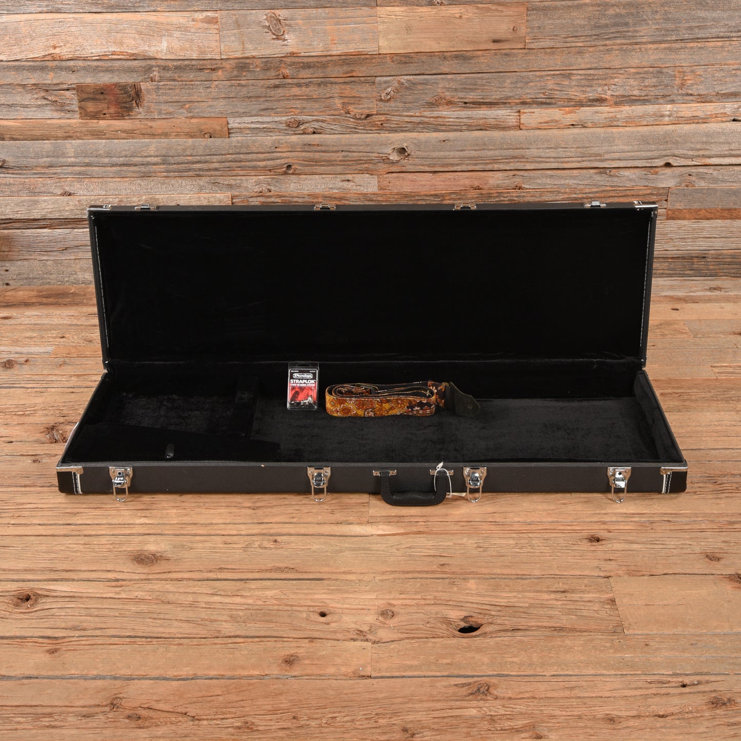 Martin EB-18 Natural