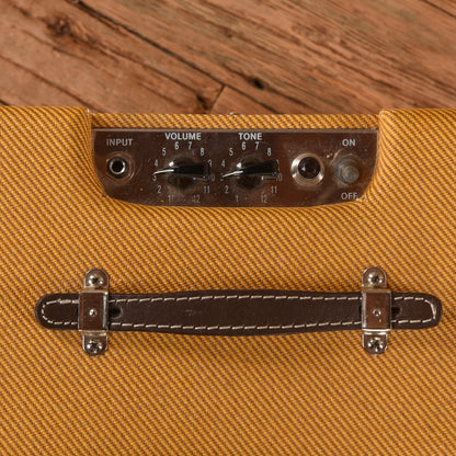 Fender Pro Junior IV LTD 15-Watt 1x10" Guitar Combo Amp