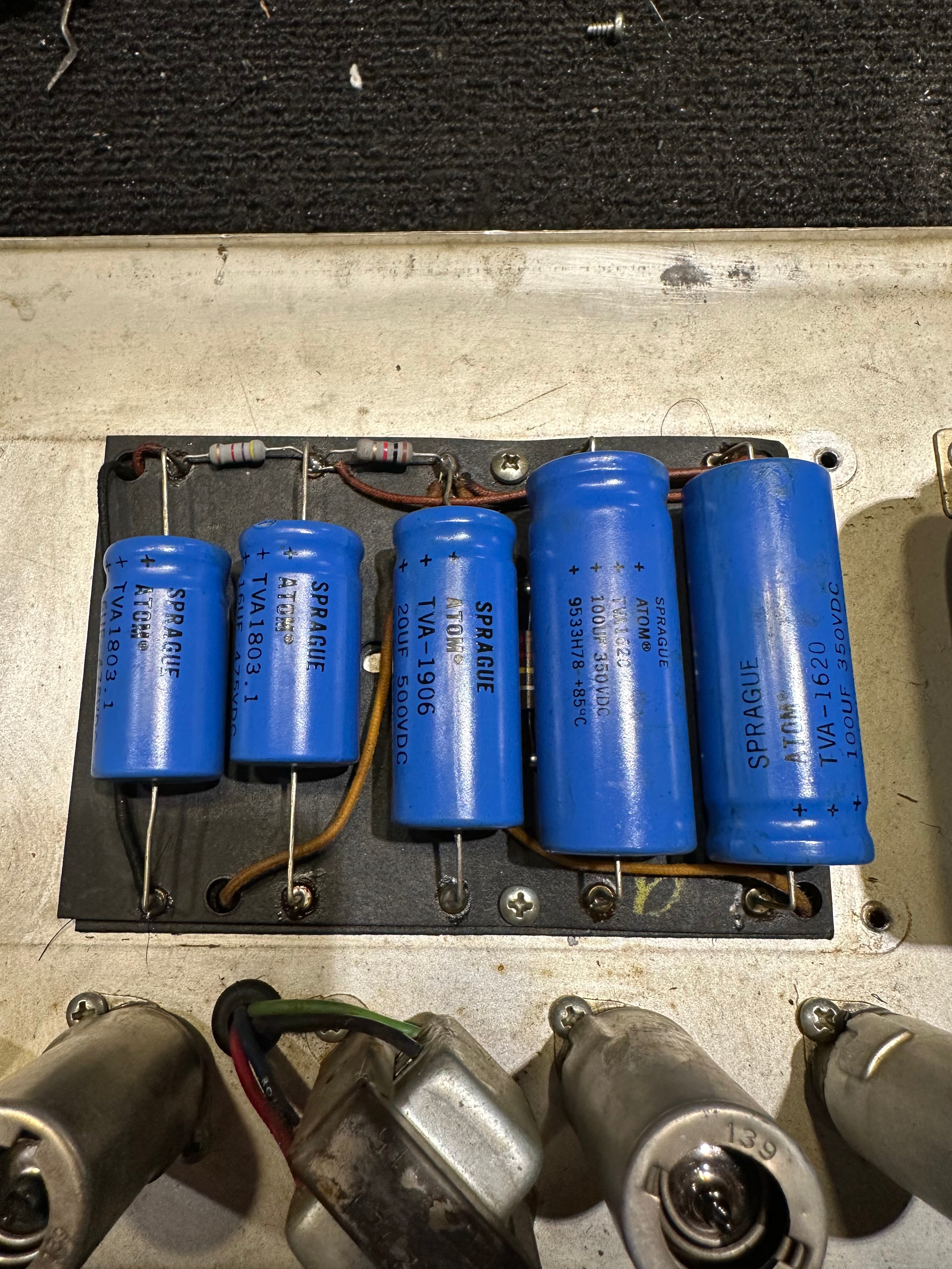 Fender Super Reverb 2-Channel 50-Watt 4x10