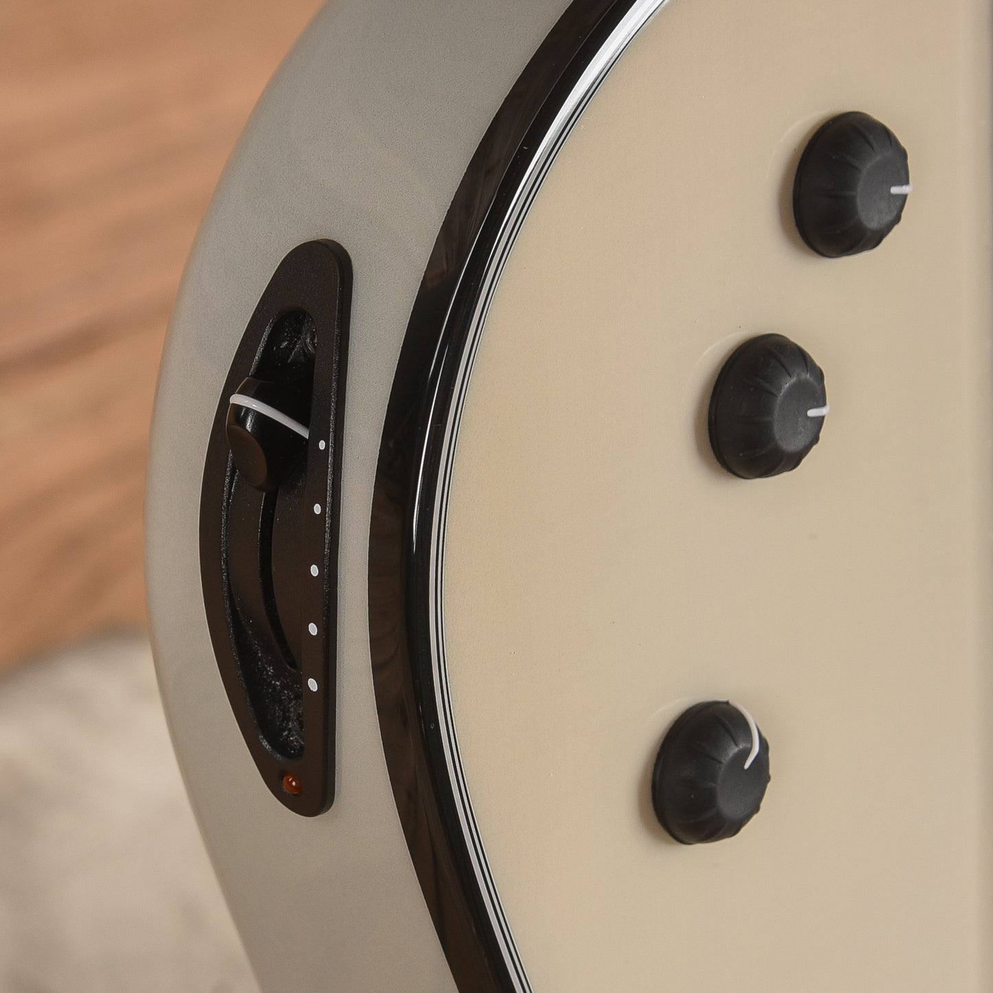 Taylor T5z Standard White 2022