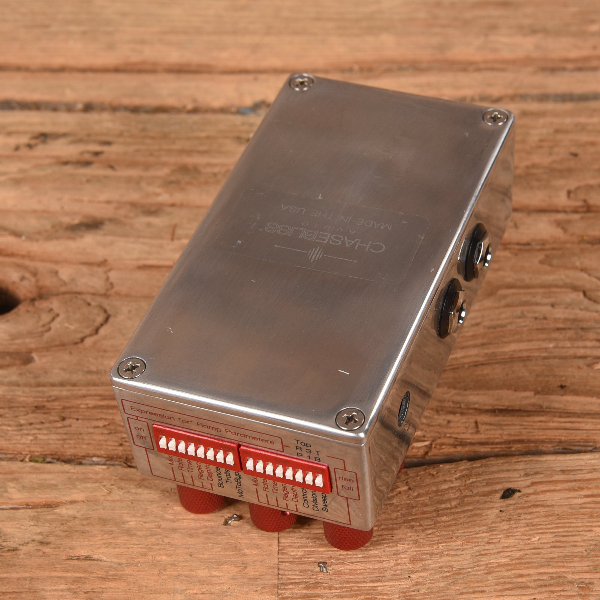 Chase Bliss Tonal Recall RKM Red Knob Mod
