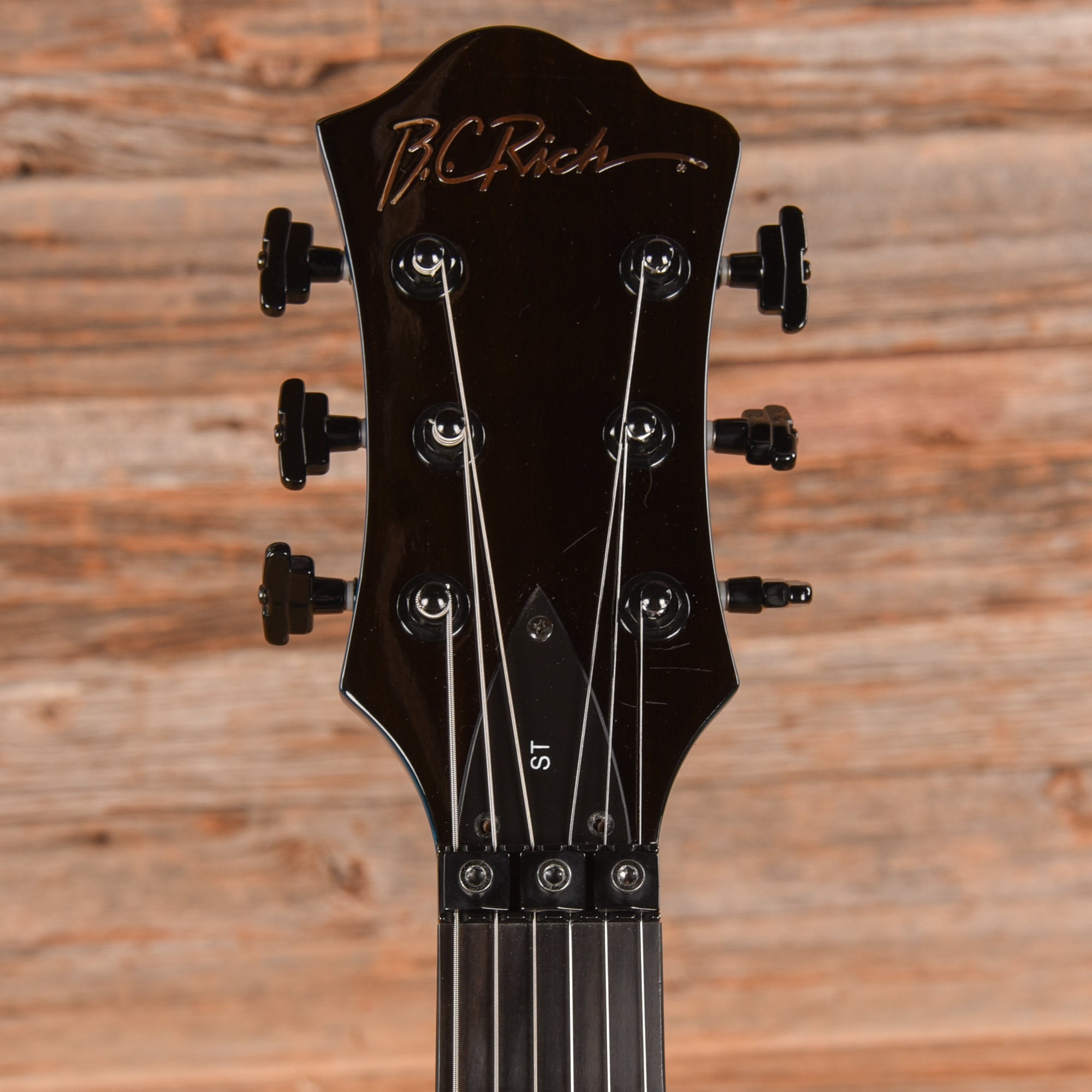 B.C. Rich Mockingbird ST Transparent Blue