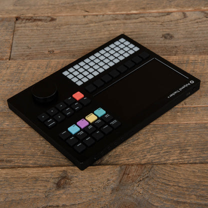 Polyend Tracker+ 16 Track Drum Machine, Synthesizer and Stereo Sampler