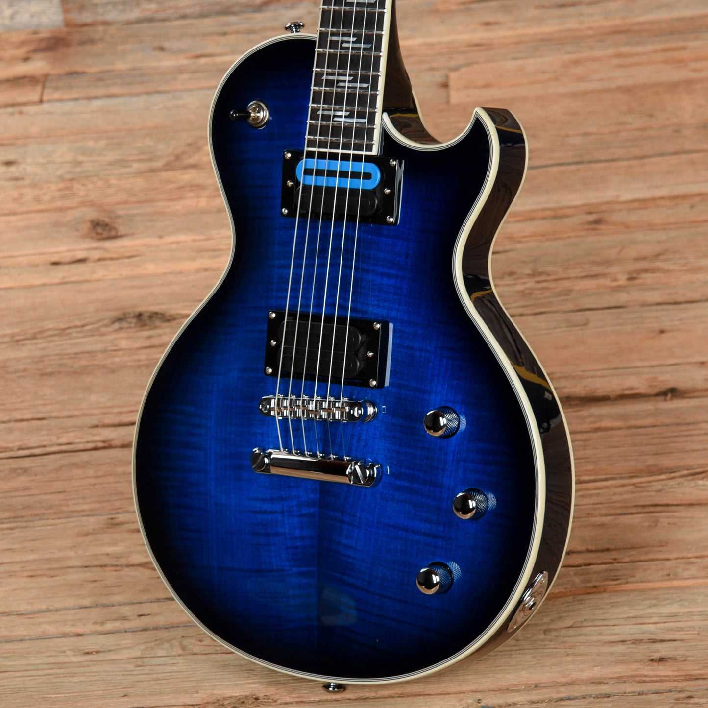 Schecter Solo-II Supreme See Thru Blue Burst 2022