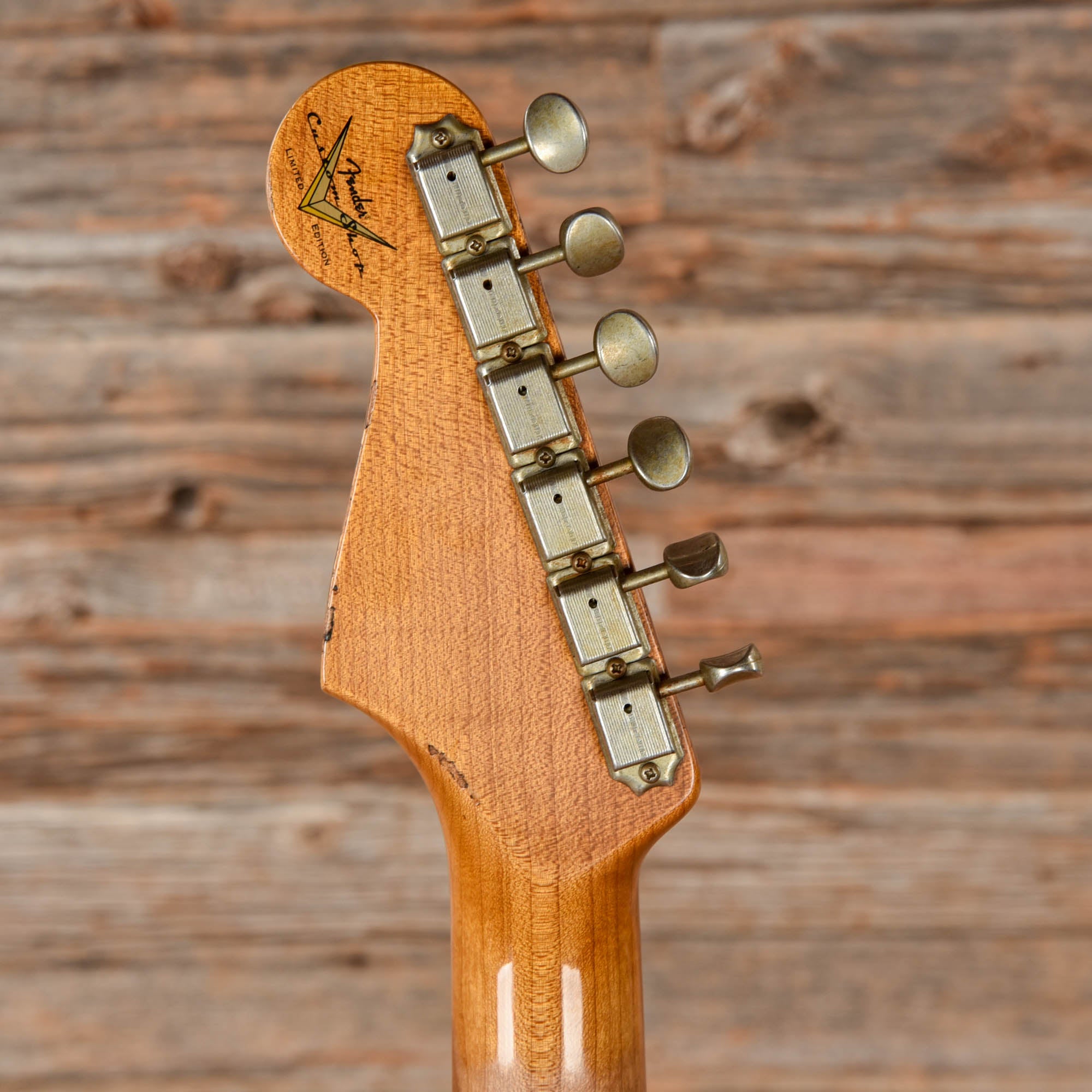 Fender Custom Shop LTD Roasted 61 Stratocaster Super Heavy Relic Black Over 3-Tone Sunburst 2023