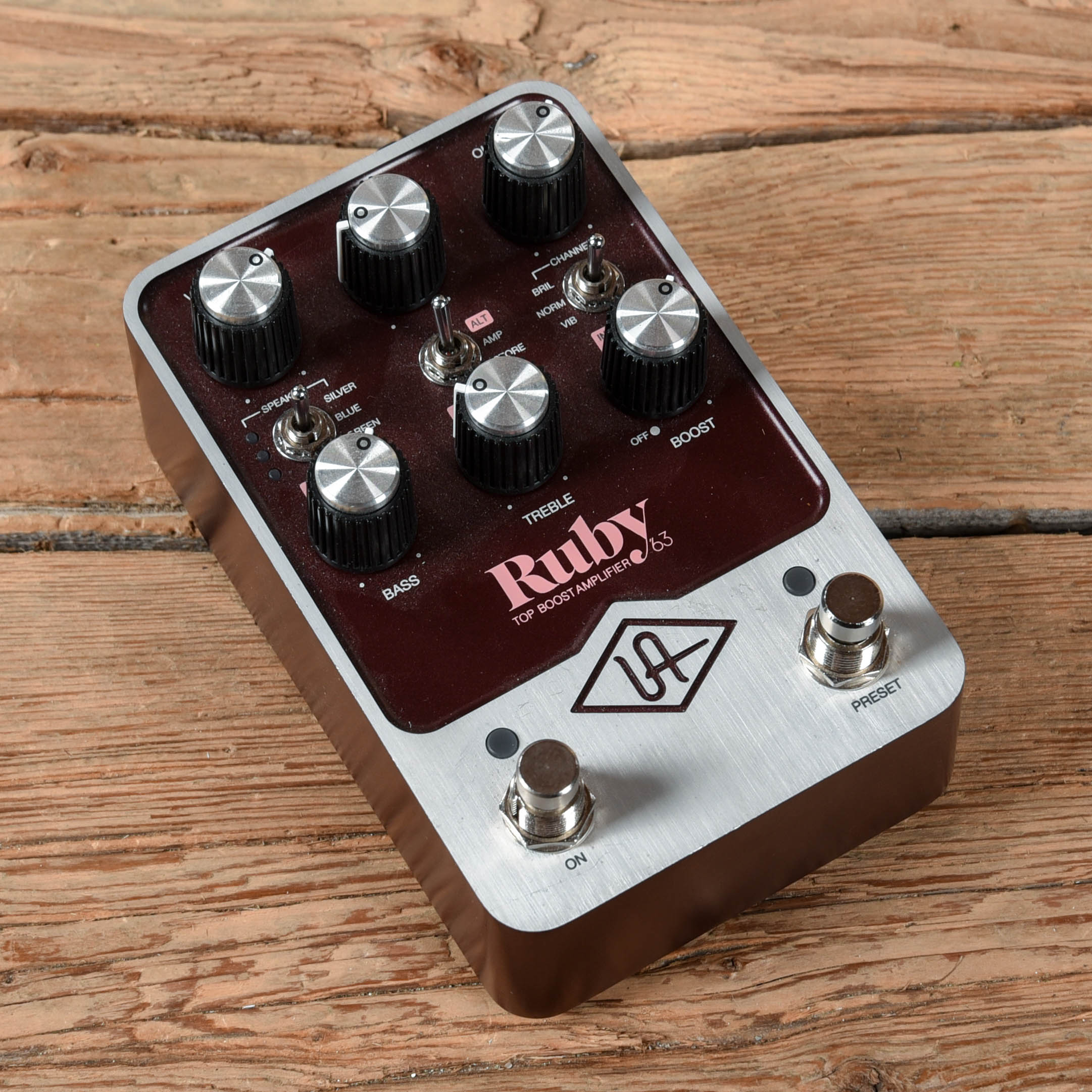 Universal Audio Ruby ’63 Top Boost Amplifierq