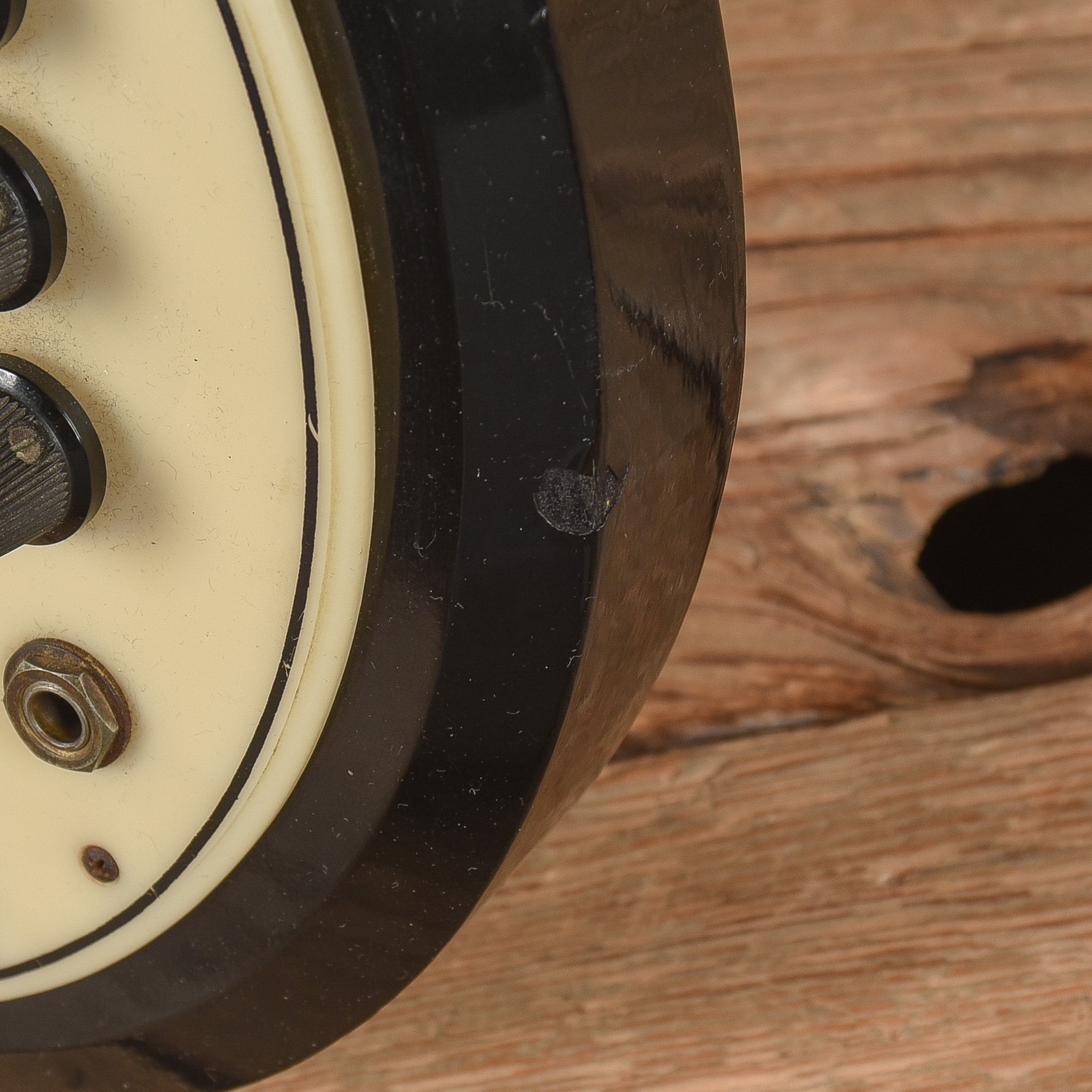 Supro Triple-Tone Guitar Model 1575 Black 1959