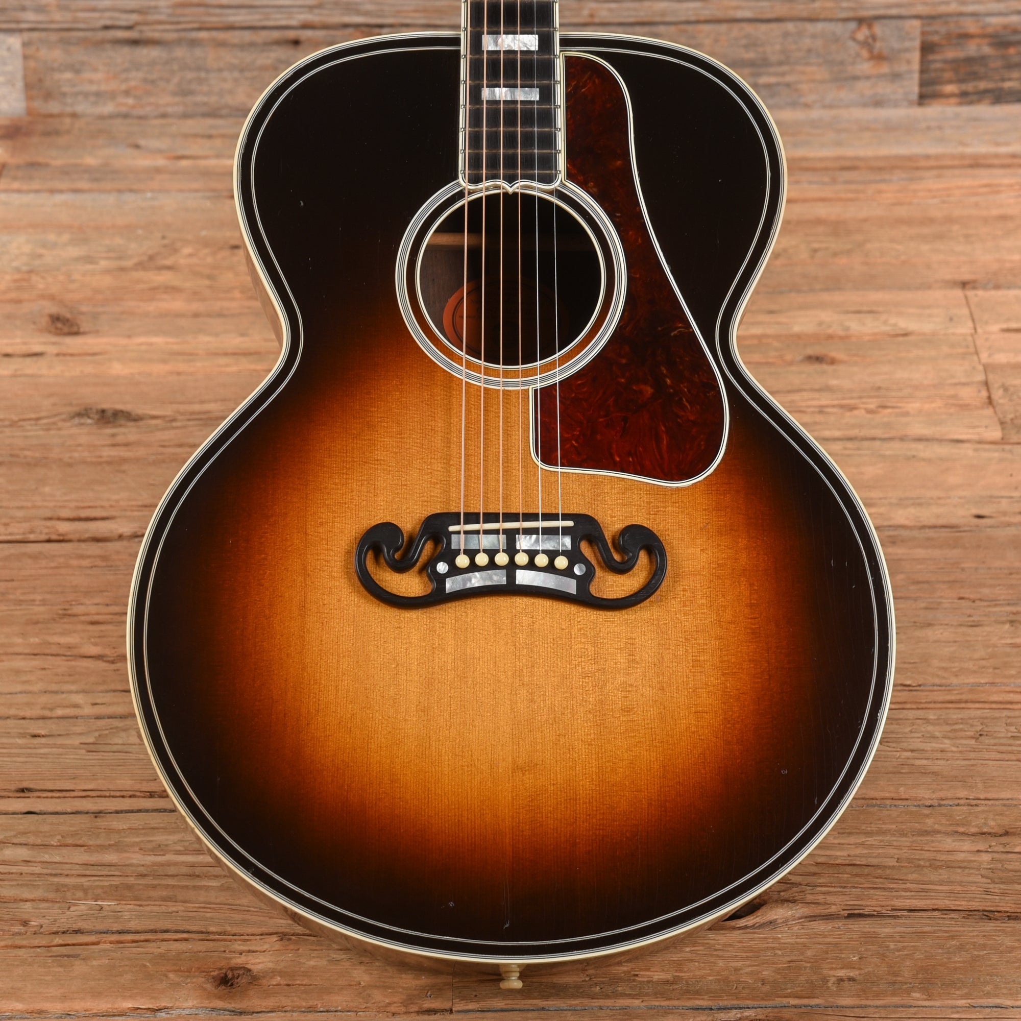 Gibson SJ-200 Western Classic Sunburst 2006