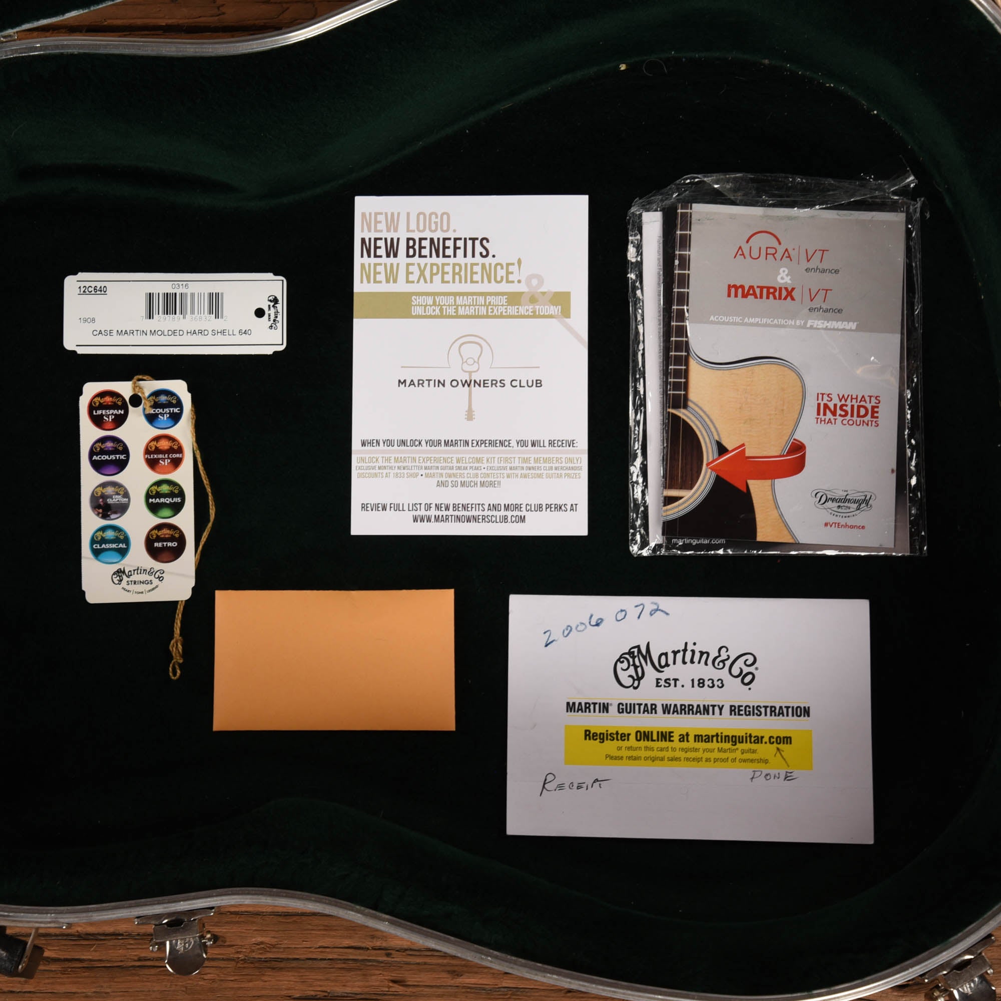 Martin DC28E Natural 2016