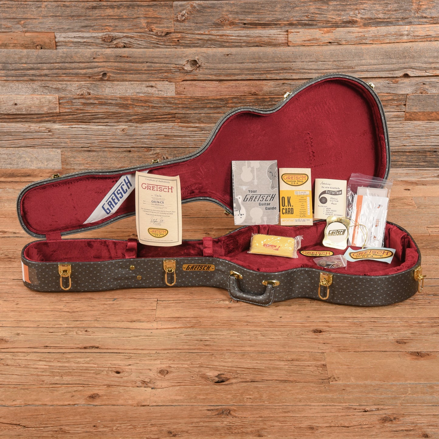 Gretsch Custom Shop Stephen Stern G6134CS Penguin Silver Sparkle 2018