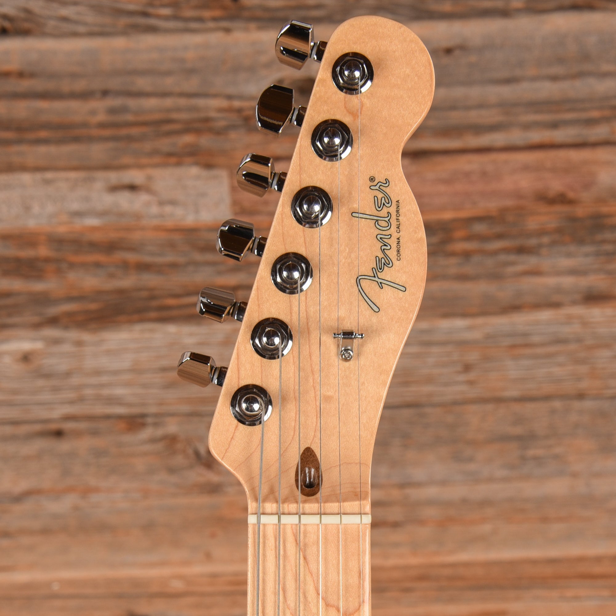 Fender Parallel Universe Whiteguard Stratocaster White Blonde 2018