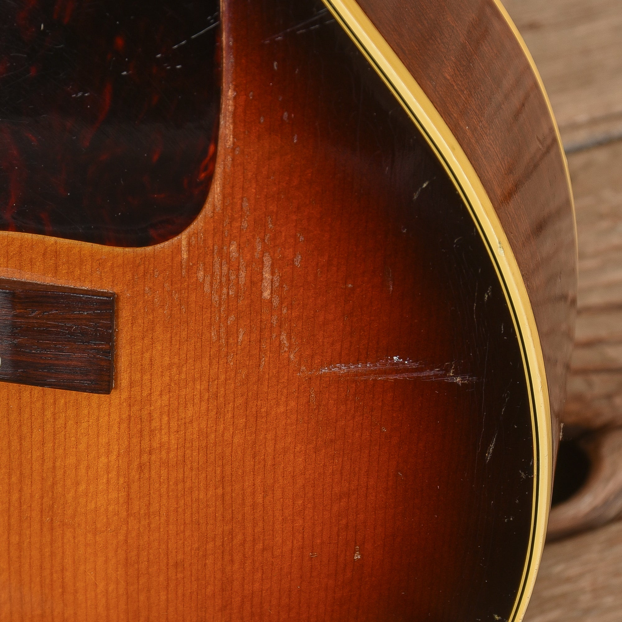 Gibson LG-2 3/4 Sunburst 1960