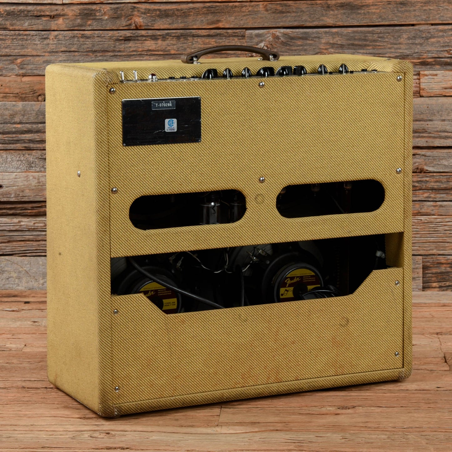 Fender Blues DeVille 2-Channel 60-Watt 4x10" Guitar Combo