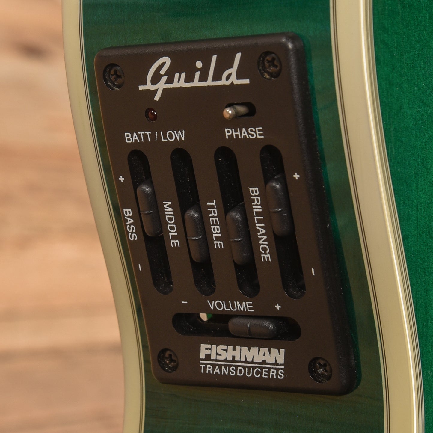 Guild F65CE Transparent Emerald Green