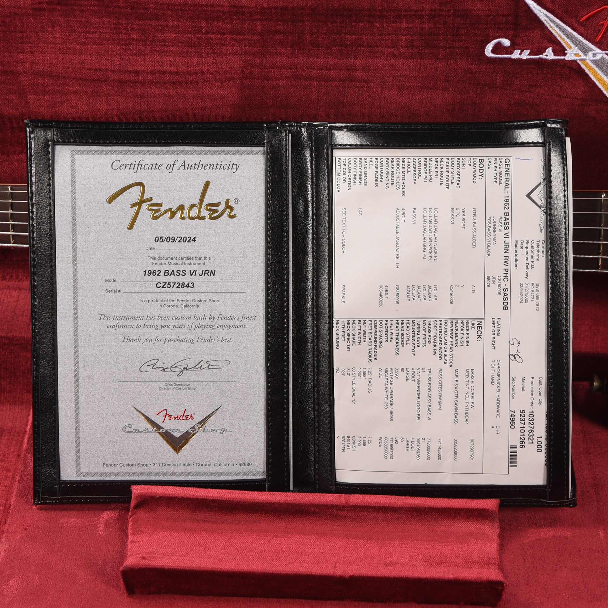 Fender Custom Shop 1962 Bass VI Journeyman Super Aged Space Dust Black w/Anodized Gold Pickguard