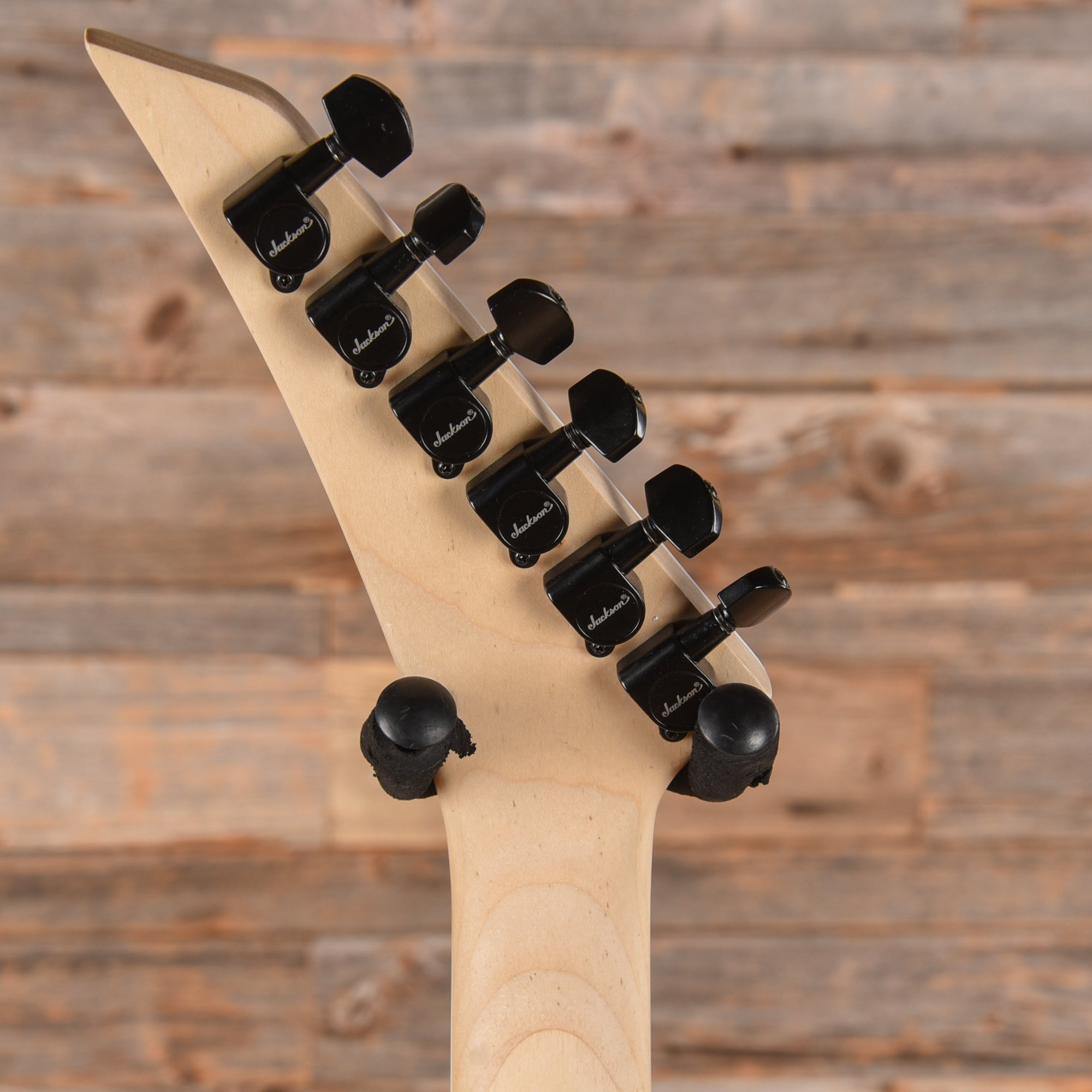 Jackson JS Series JS32 Kelly Snow White 2022