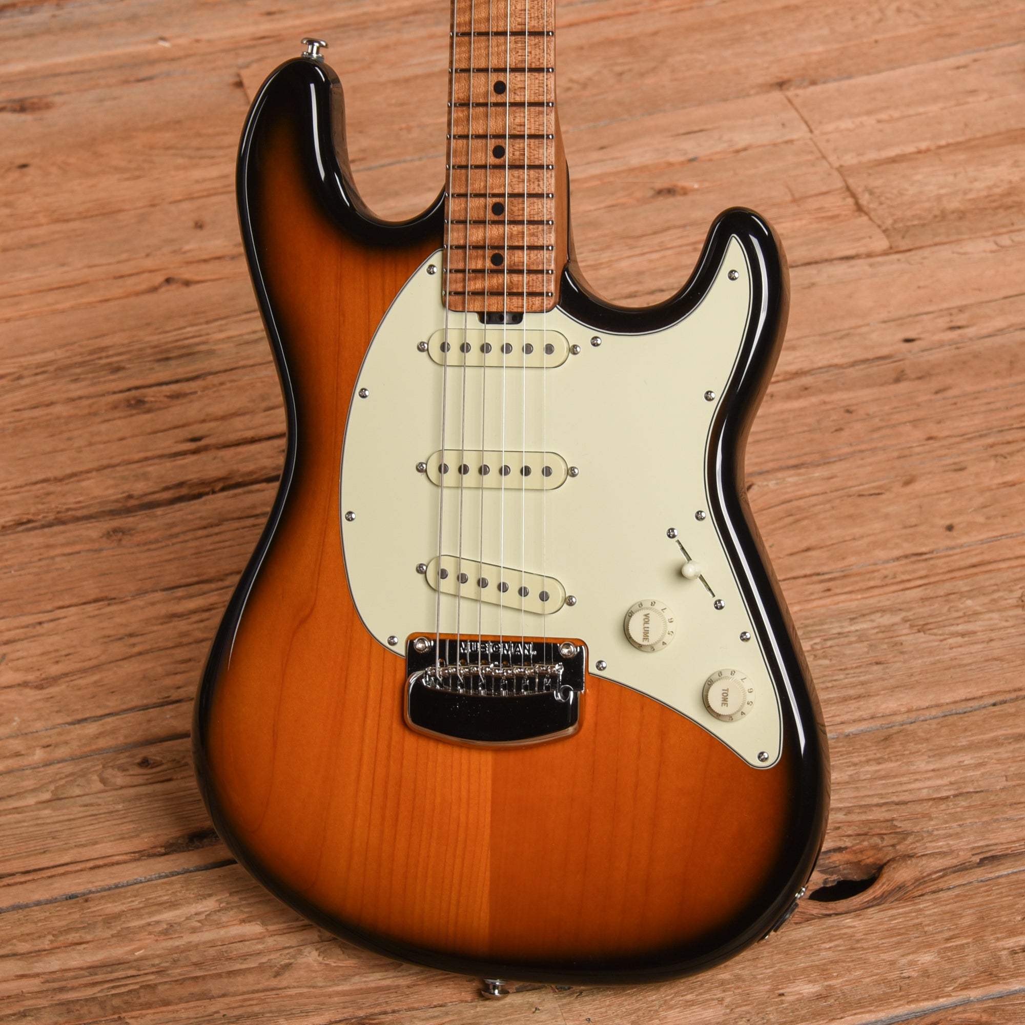 Music Man Cutlass Tobacco Sunburst 2020