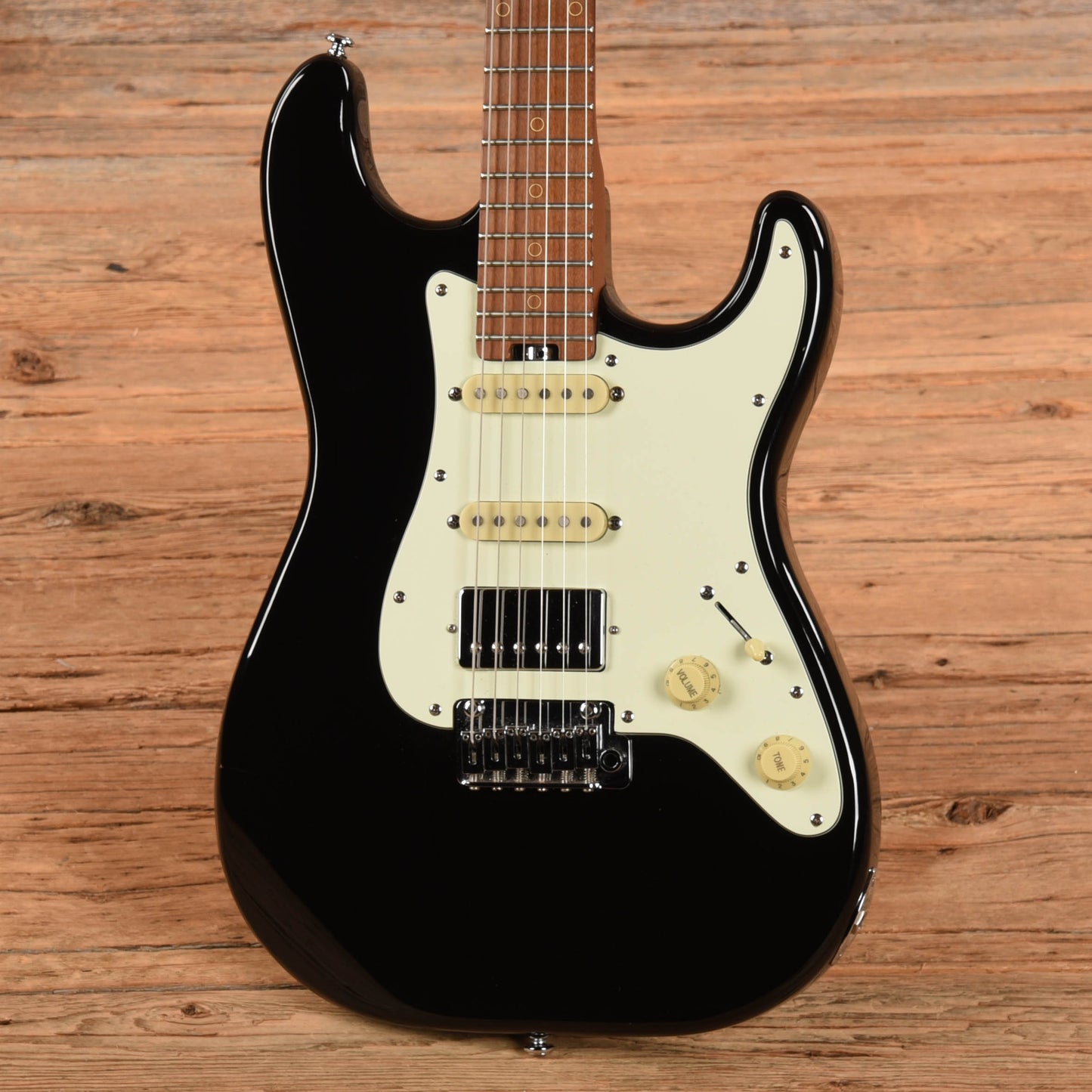 Schecter Nick Johnston Traditional HSS Black 2022