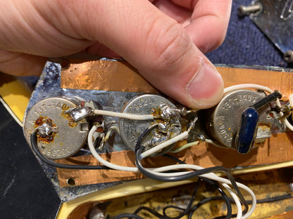 Fender Jazz Bass Olympic White 1974