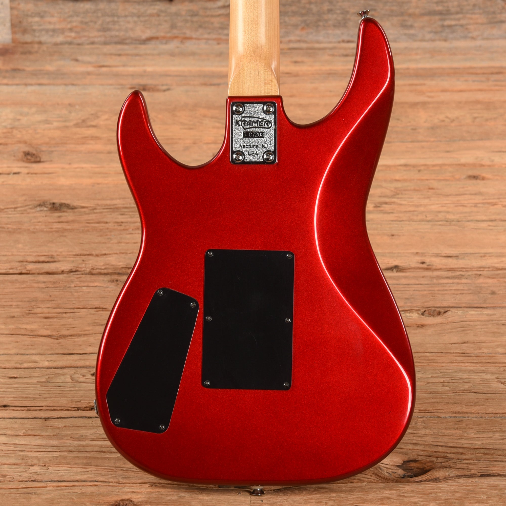 Kramer 600ST Metallic Red