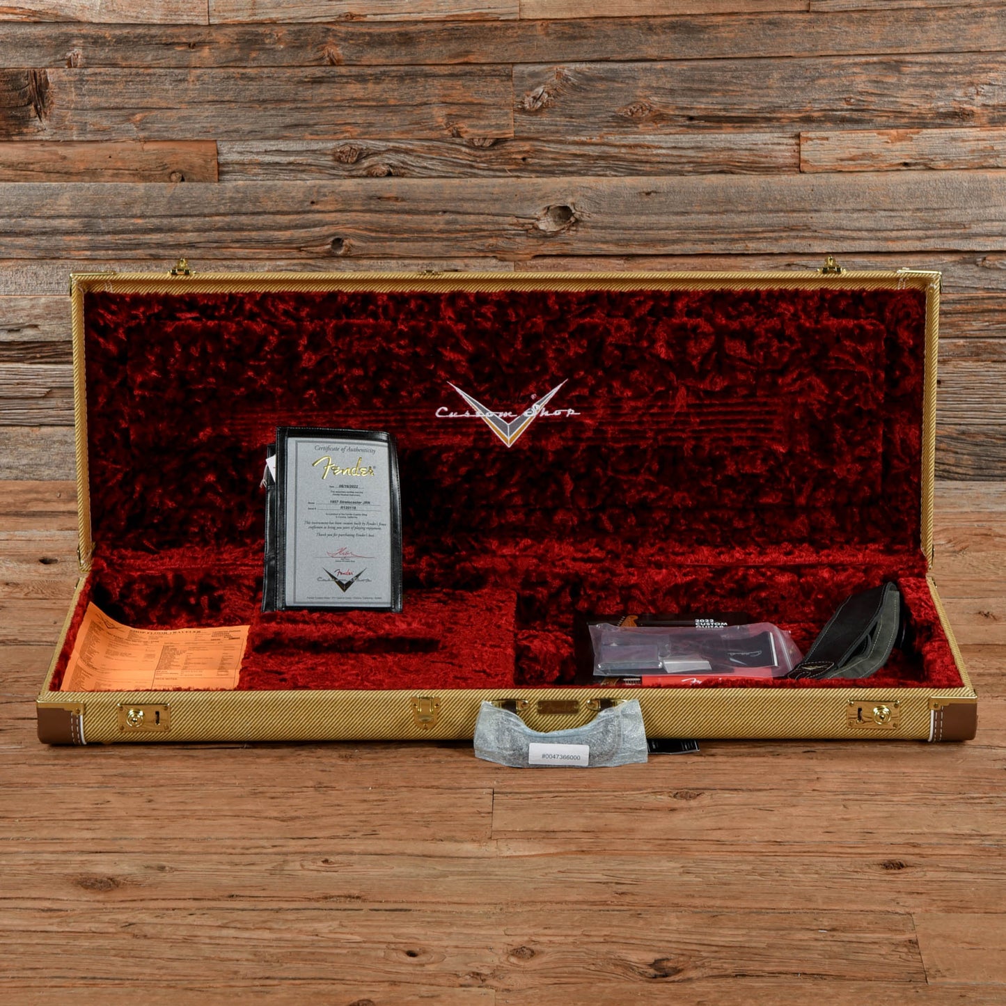 Fender Custom Shop 1957 Stratocaster Hardtail Journeyman Relic 2-Color Sunburst 2023