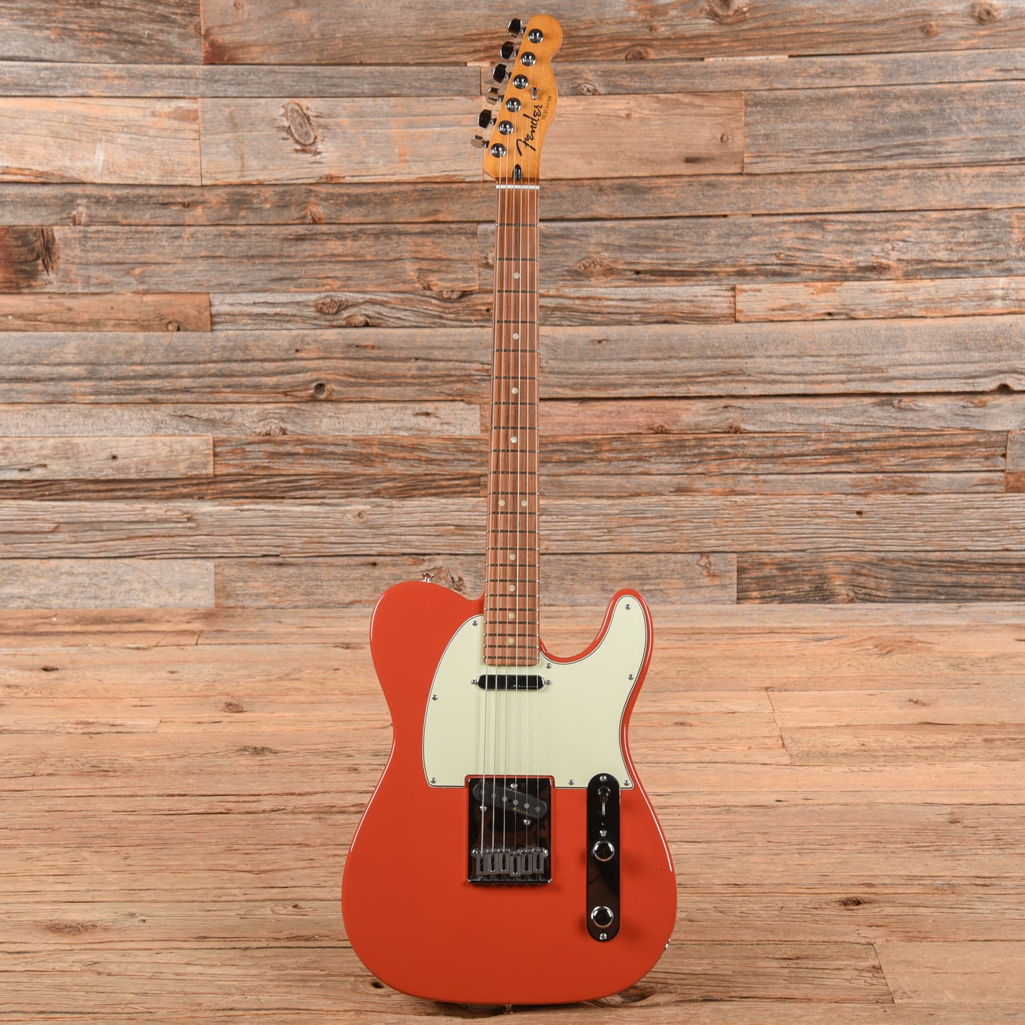 Fender Player Plus Telecaster Fiesta Red 2023