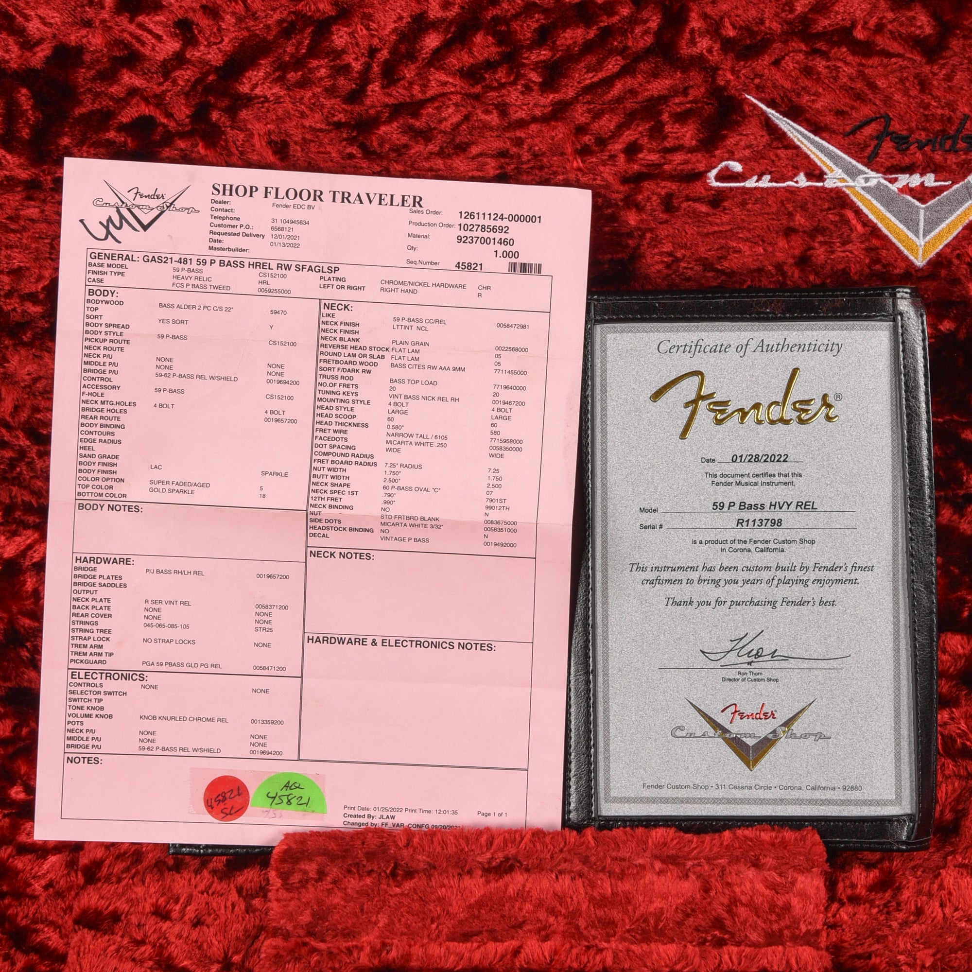 Fender Custom Shop '59 Precision Bass Heavy Relic Gold Sparkle 2022