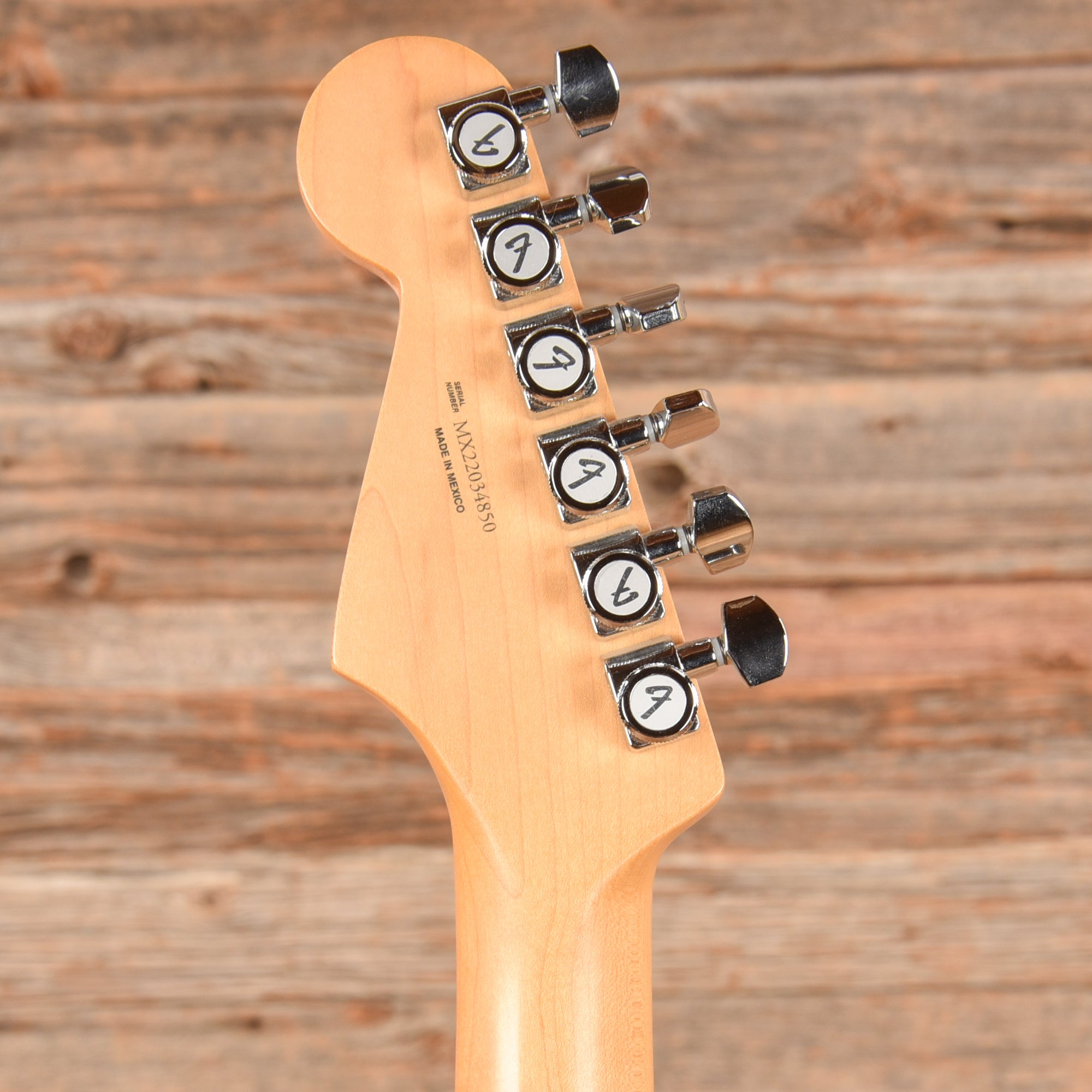 Fender Player Plus Stratocaster HSS Sunburst 2022