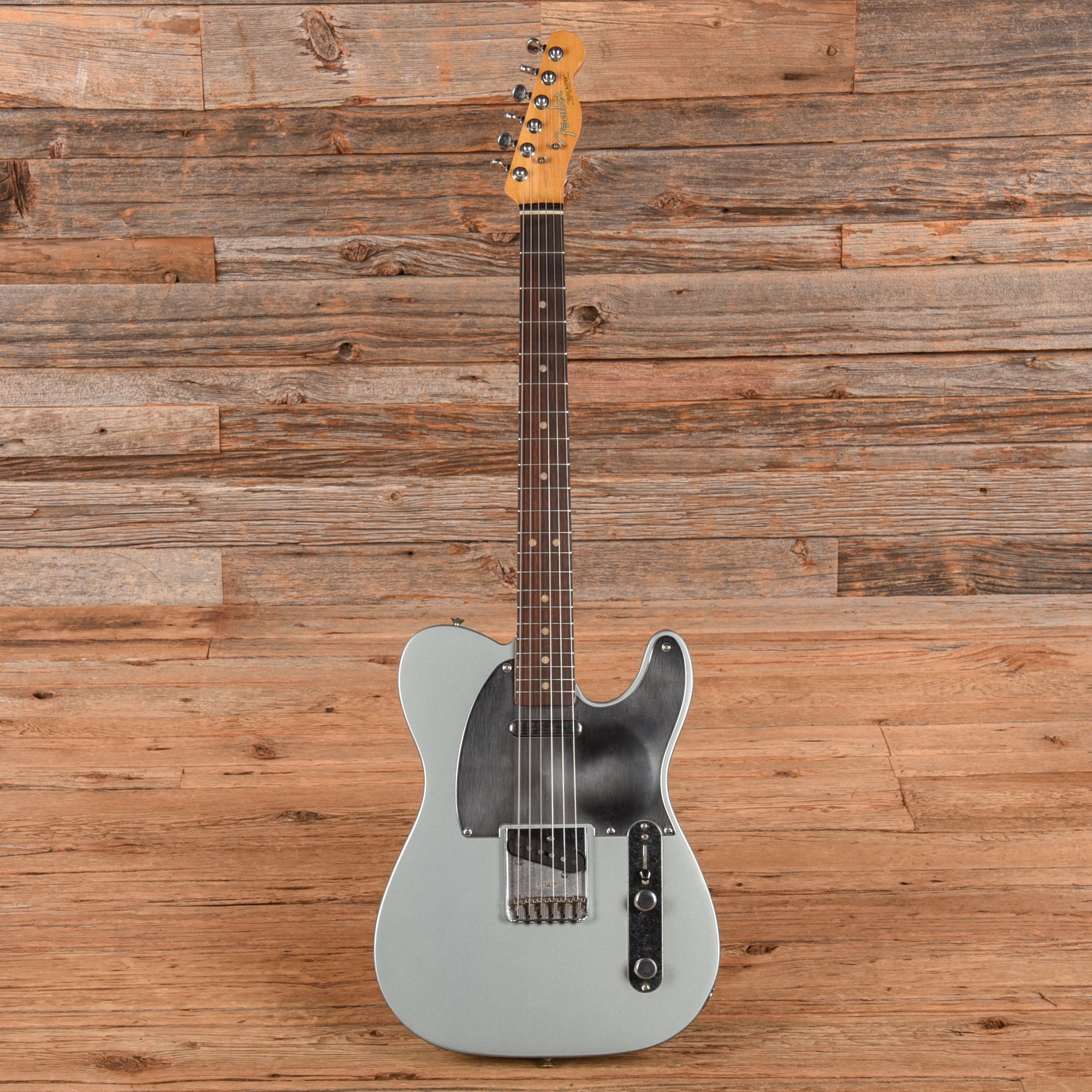 Fender Chrissie Hynde Signature Telecaster Faded Ice Blue Metallic 2023