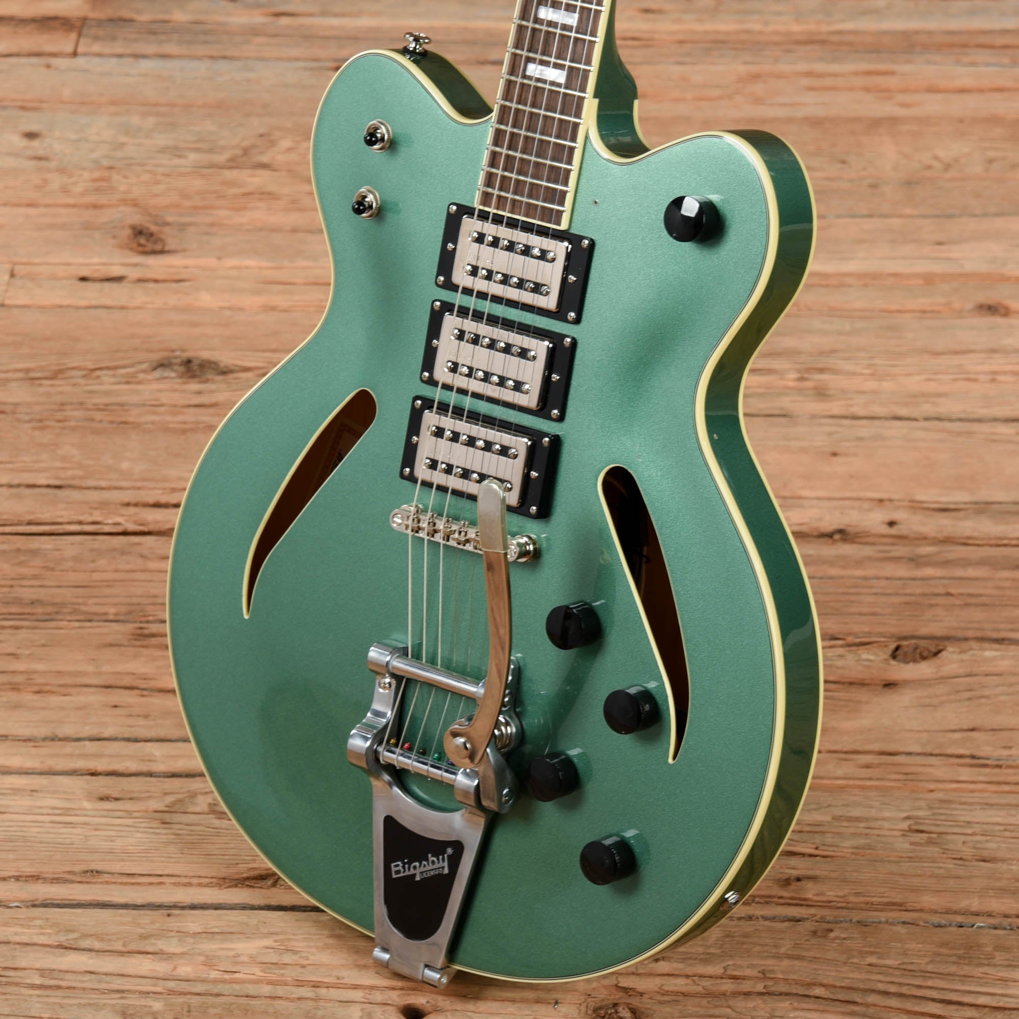 Gretsch G2627T Streamliner Center Block 3-Pickup Georgia Green 2019