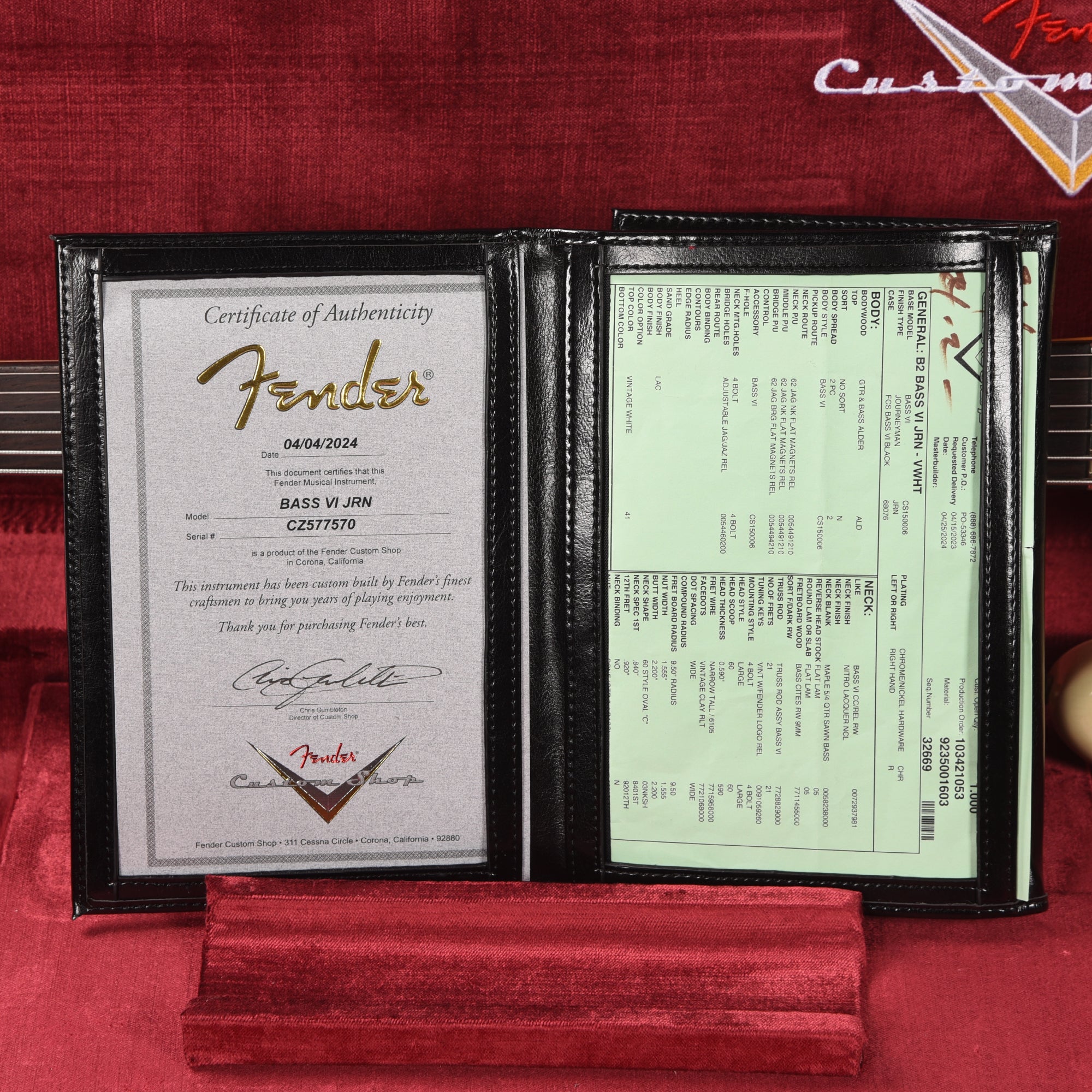 Fender Custom Shop Bass VI Journeyman Relic Vintage White