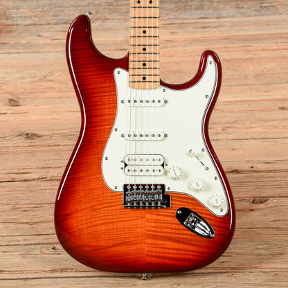 Fender Player Stratocaster HSS Plus Top Cherry Sunburst 2017