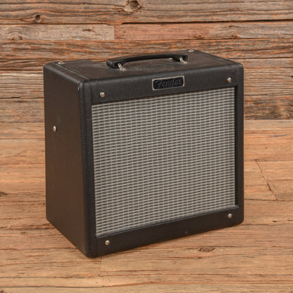 Fender Pro Junior III 15-Watt 1x10" Guitar Combo