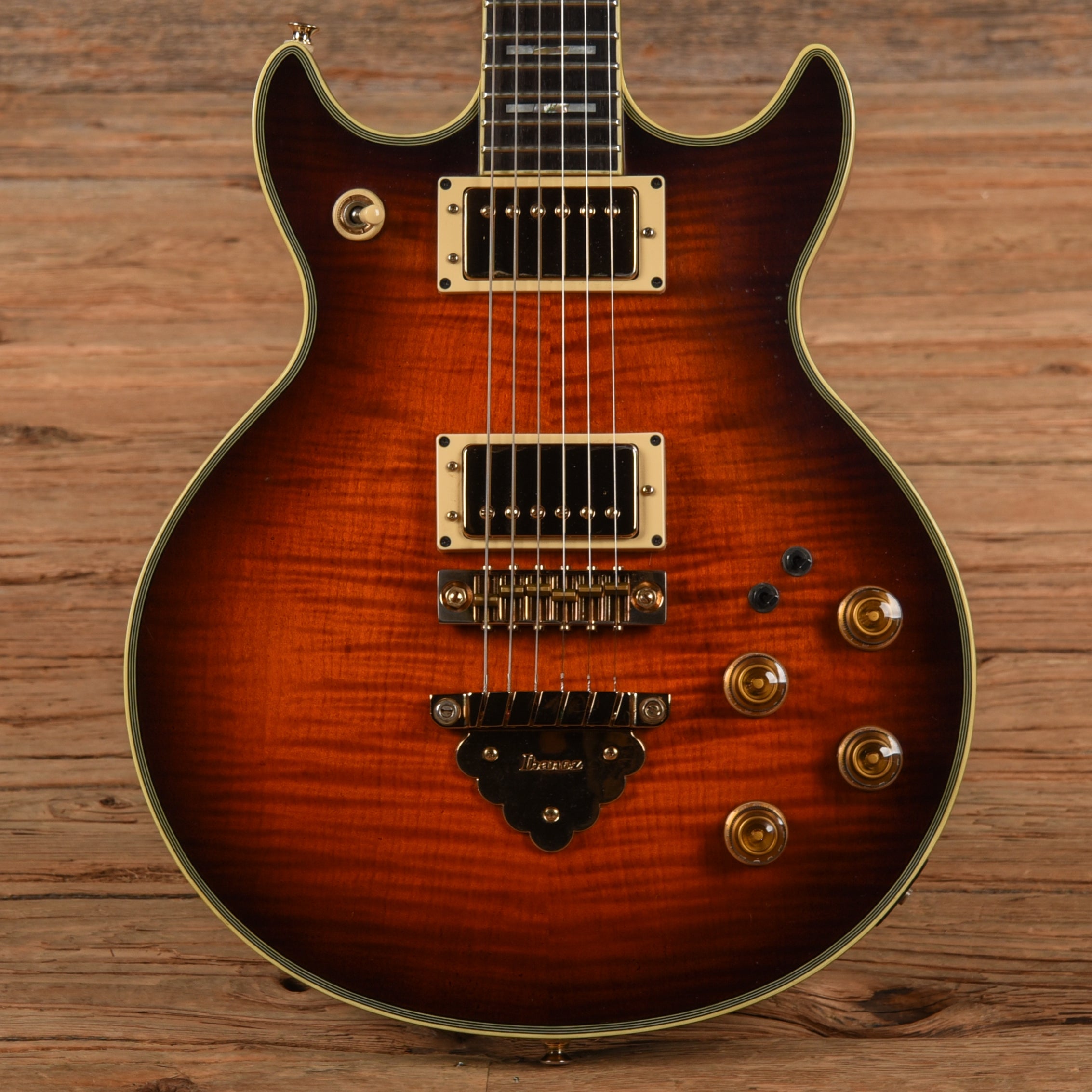 ギター Ibanez Artist AR-300 Ibanez Artist AR300 Sunburst 1981 – Chicago Music Exchange