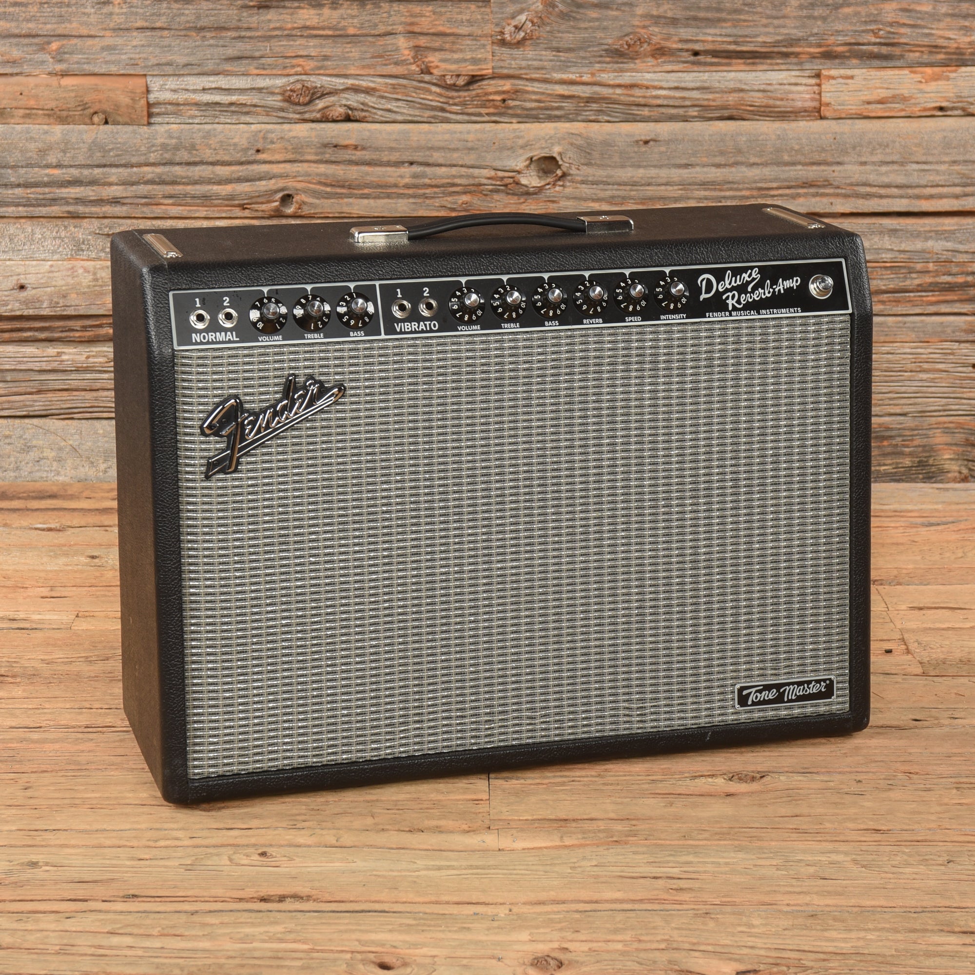 Fender Tone Master Deluxe Reverb 2-Channel 22-Watt 1x12