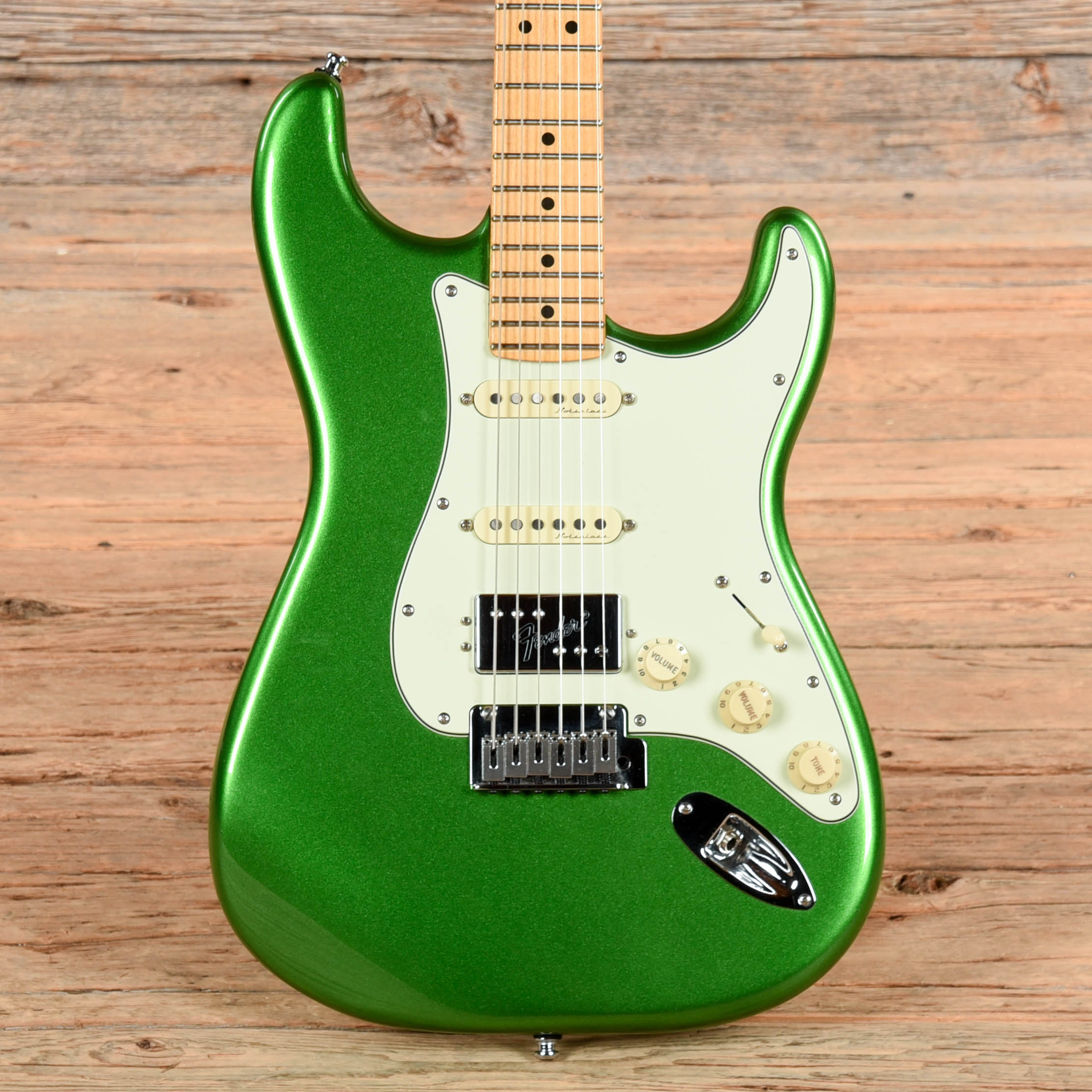 Fender Player Plus Stratocaster HSS Cosmic Jade 2021