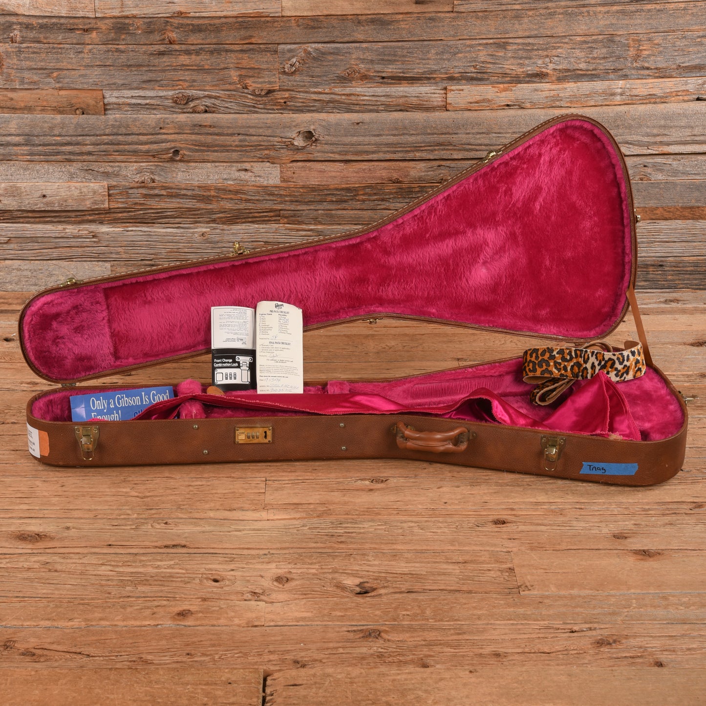 Gibson Custom 1964 Lonnie Mack Flying V Cherry 1995