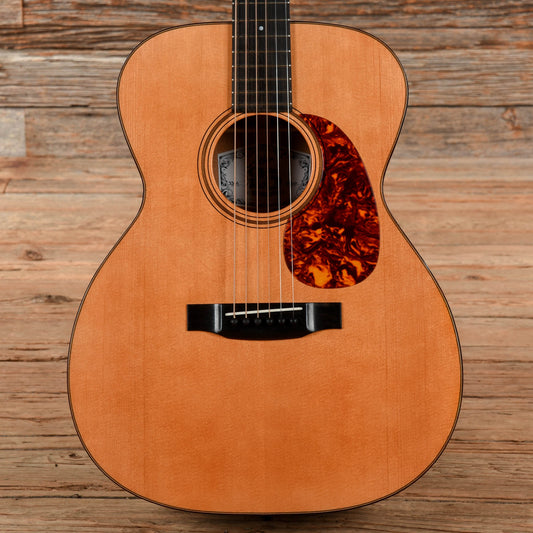 Atkin Essential 000 Baked Sitka/Mahogany Aged Natural