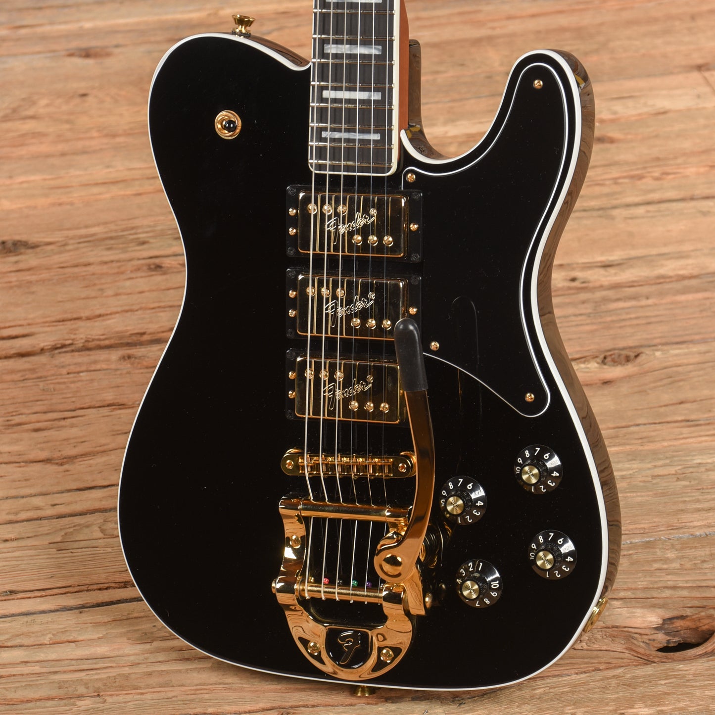 Fender Parallel Universe Volume II Troublemaker Telecaster Deluxe Bigsby Black 2022