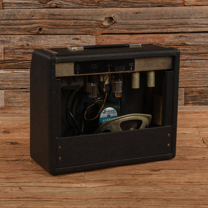 Fender Vibro Champ 6-Watt 1x8" Guitar Combo  1965