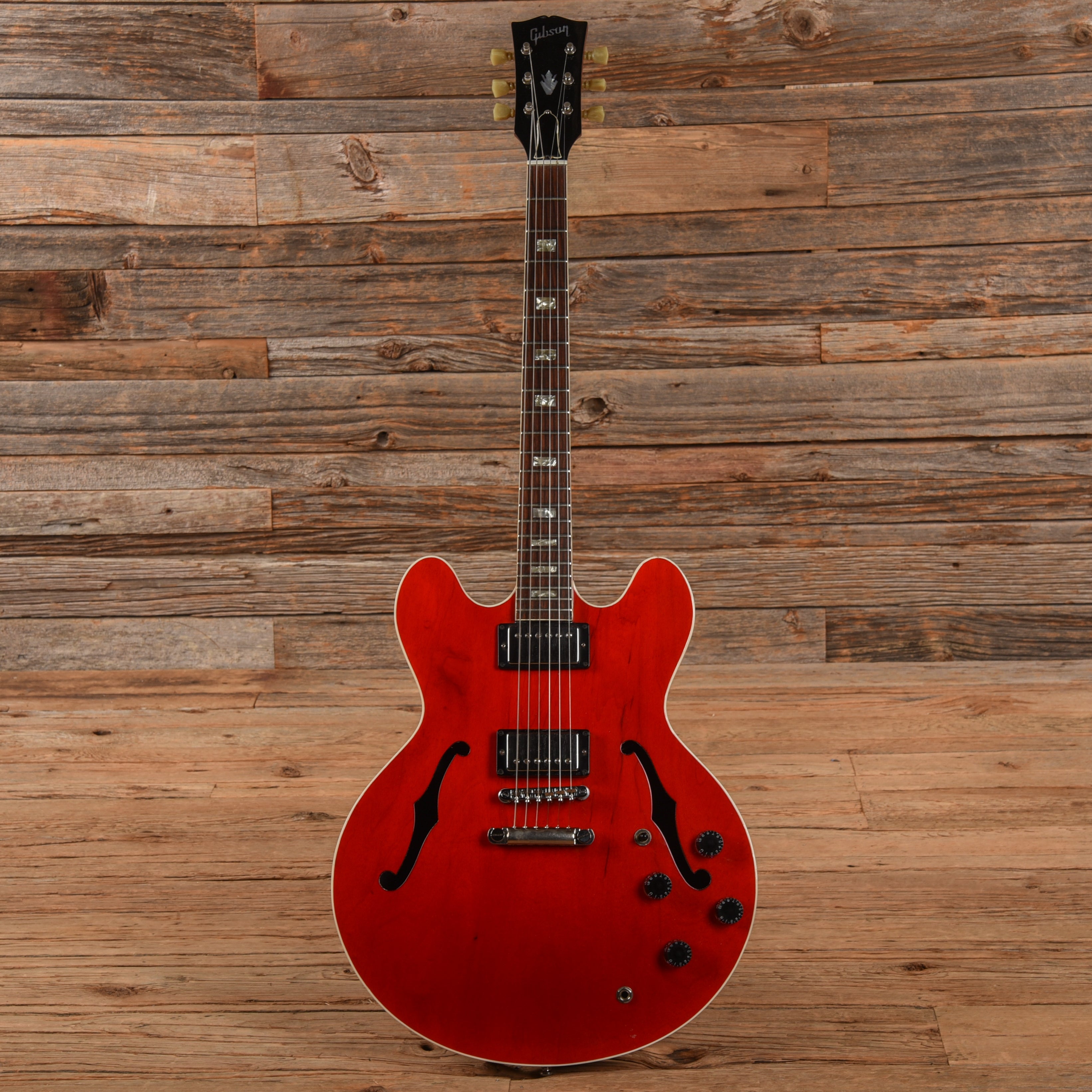 Gibson ES-335 Cherry Refin 1969