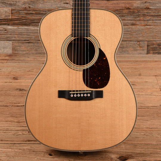 Martin OM-28 Modern Deluxe Natural 2021