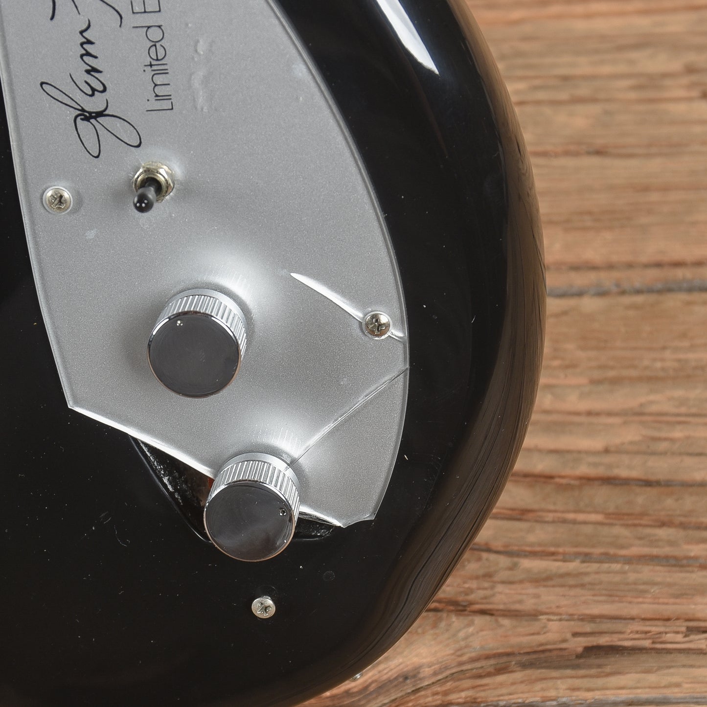 Rickenbacker 230GF Glen Frey Signature Jetglo