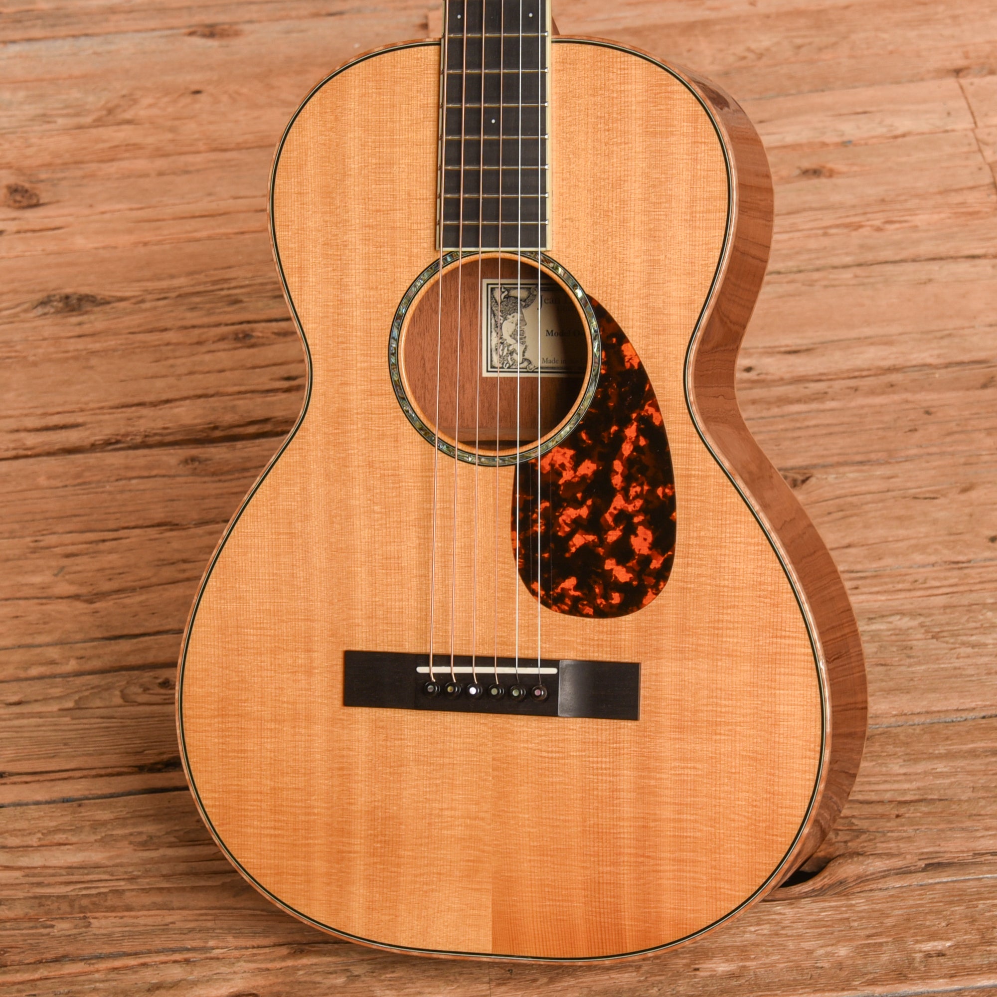 Larrivee P-05 Spruce/Mahogany Parlor Natural 2004