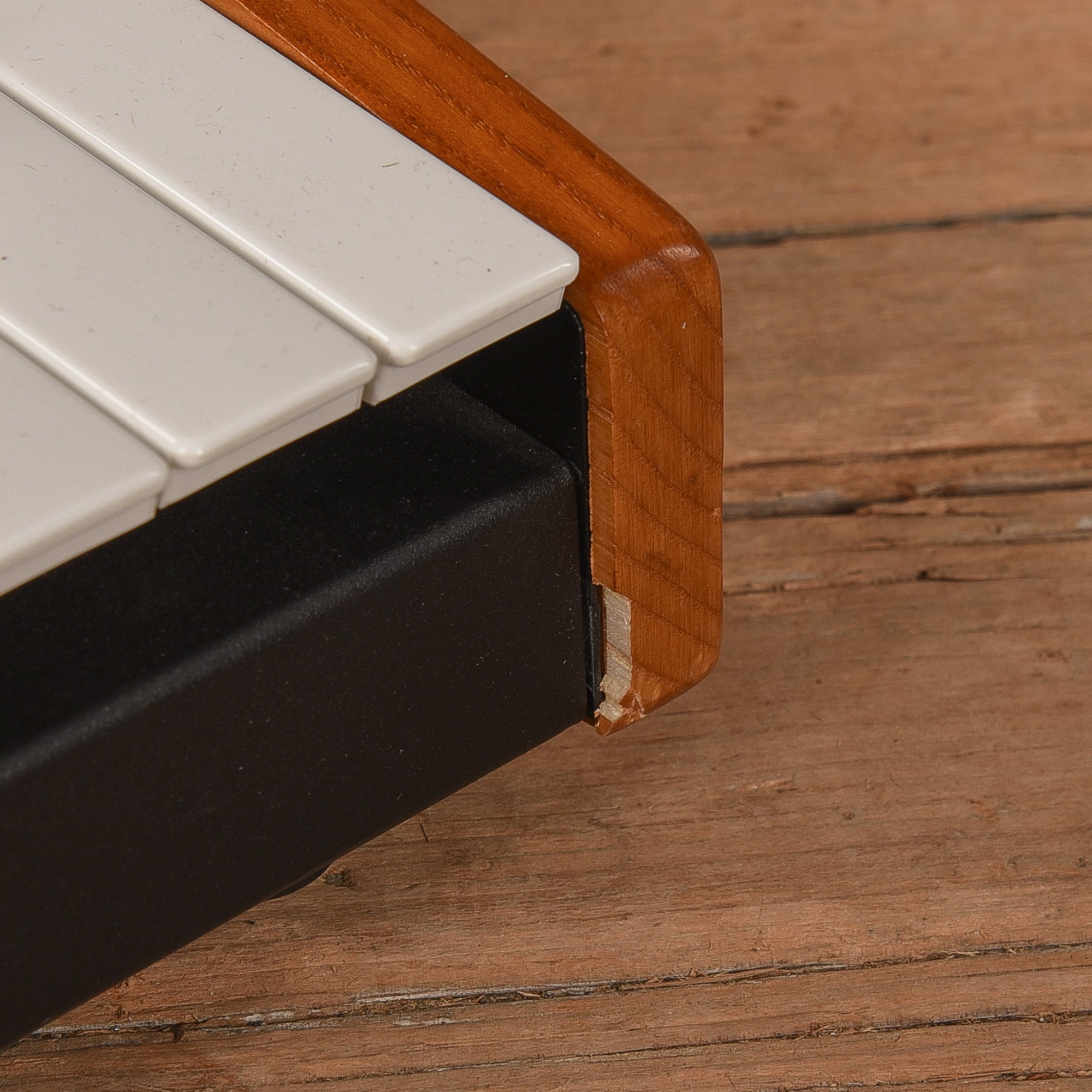 Moog Subsequent 25 Analog Synthesizer