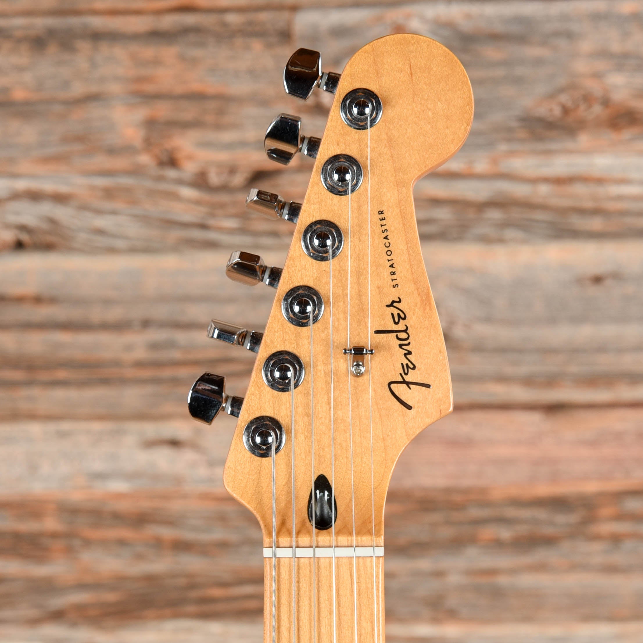 Fender Player Plus Stratocaster HSS Cosmic Jade 2021