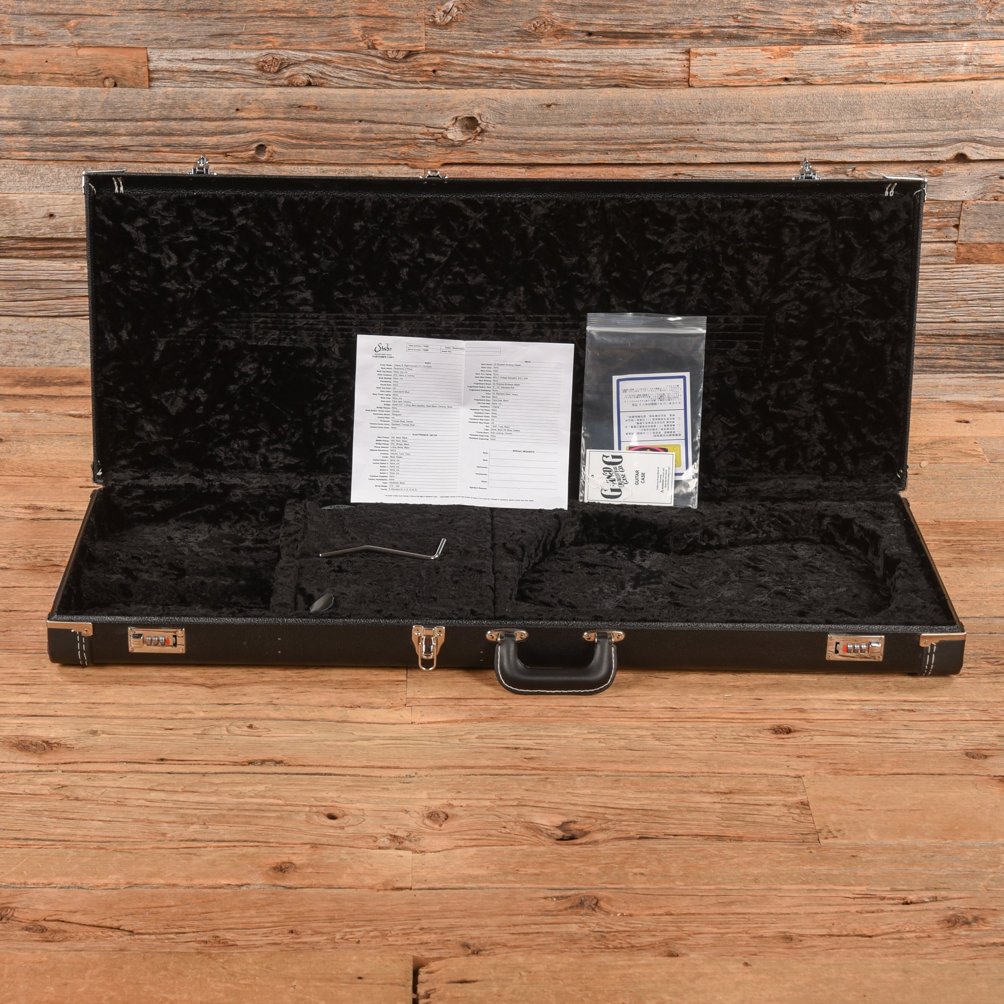 Suhr Classic S Paulownia HSS Transparent Sonic Blue 2023