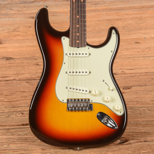 Fender Custom Shop Vintage Custom 59 Stratocaster Time Capsule Sunburst 2024