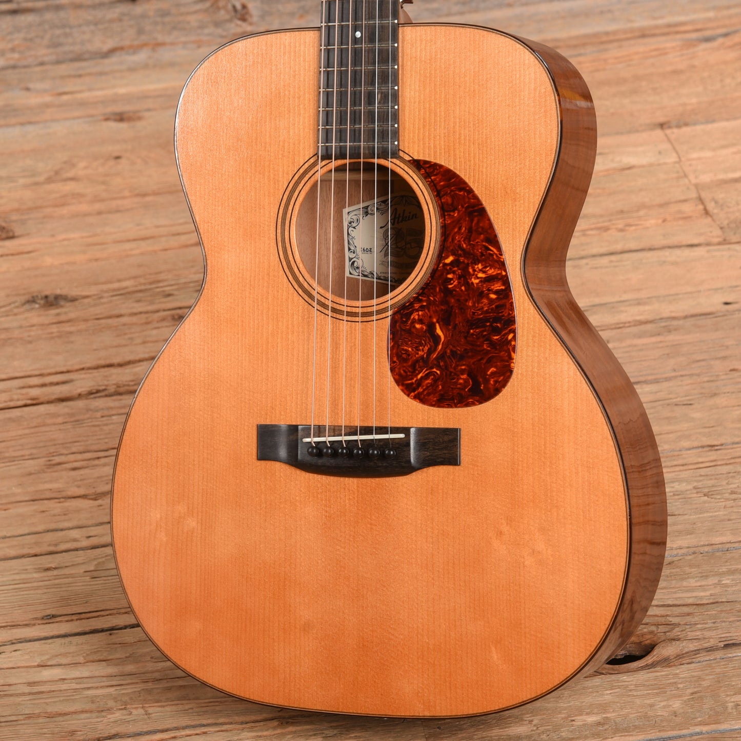Atkin Essential 000 Baked Sitka/Mahogany Aged Natural w/K&K Pure Mini